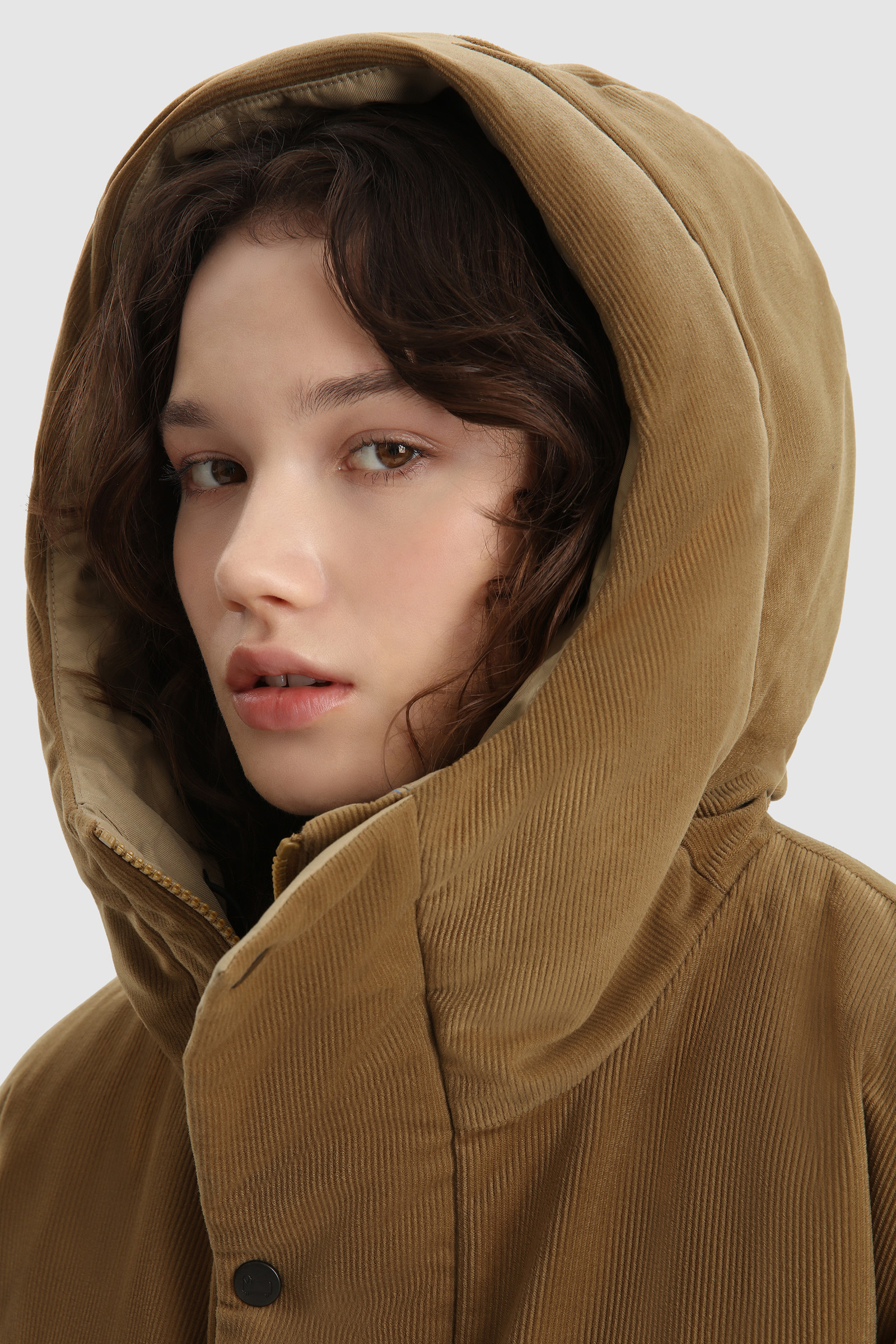 GORE-TEX puffiger Daunen-Parka aus Kord