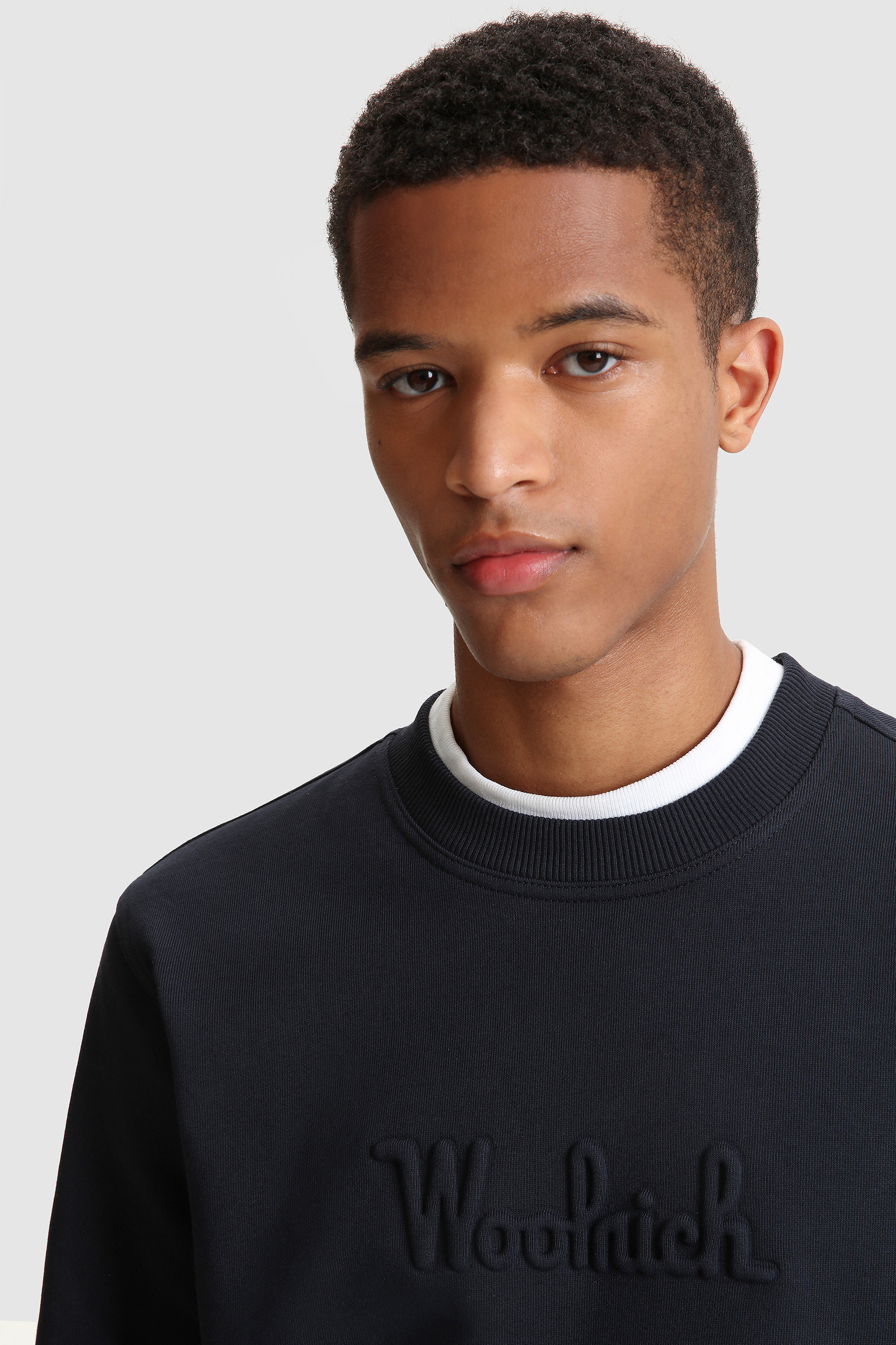 Luxuriöses Sweatshirt mit Rundhalsausschnitt und geprägtem Logo