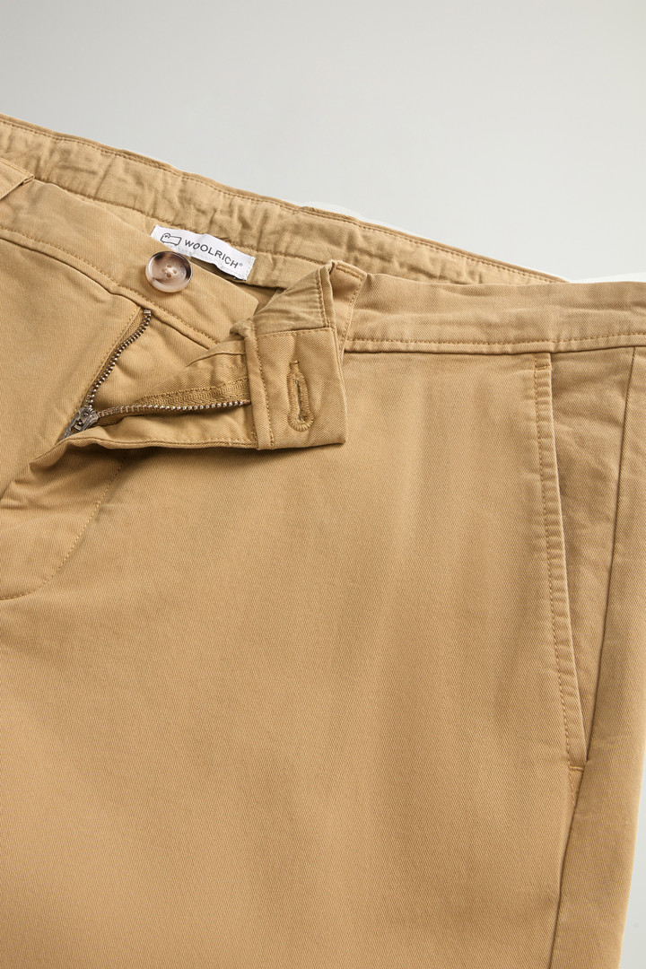 Garment-Dyed Chino Pants in Stretch Cotton Twill Beige photo 5 | Woolrich