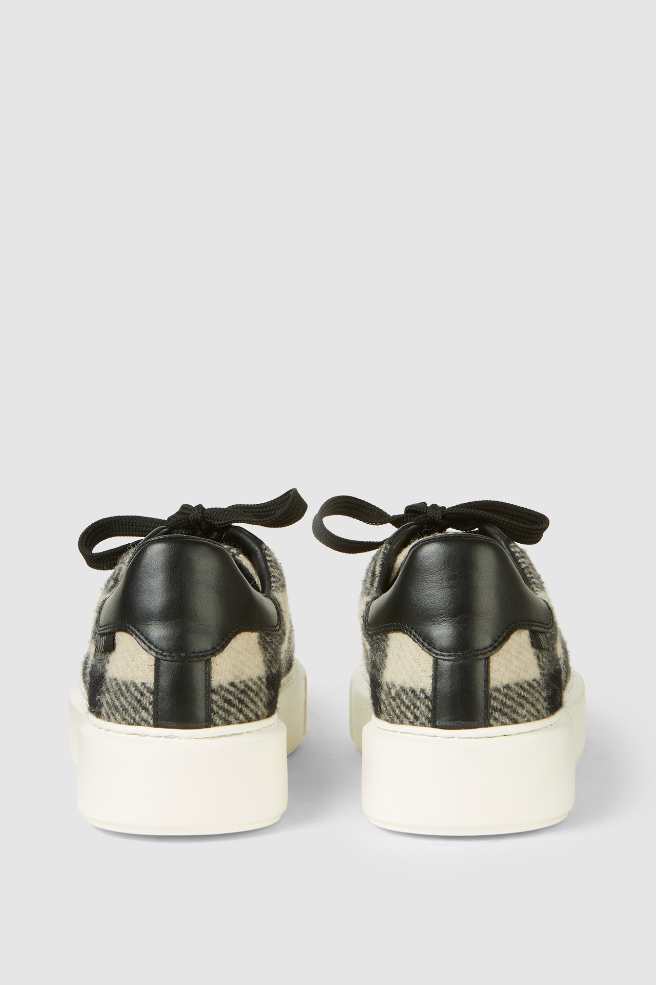 Sneaker All Around con disegno Check