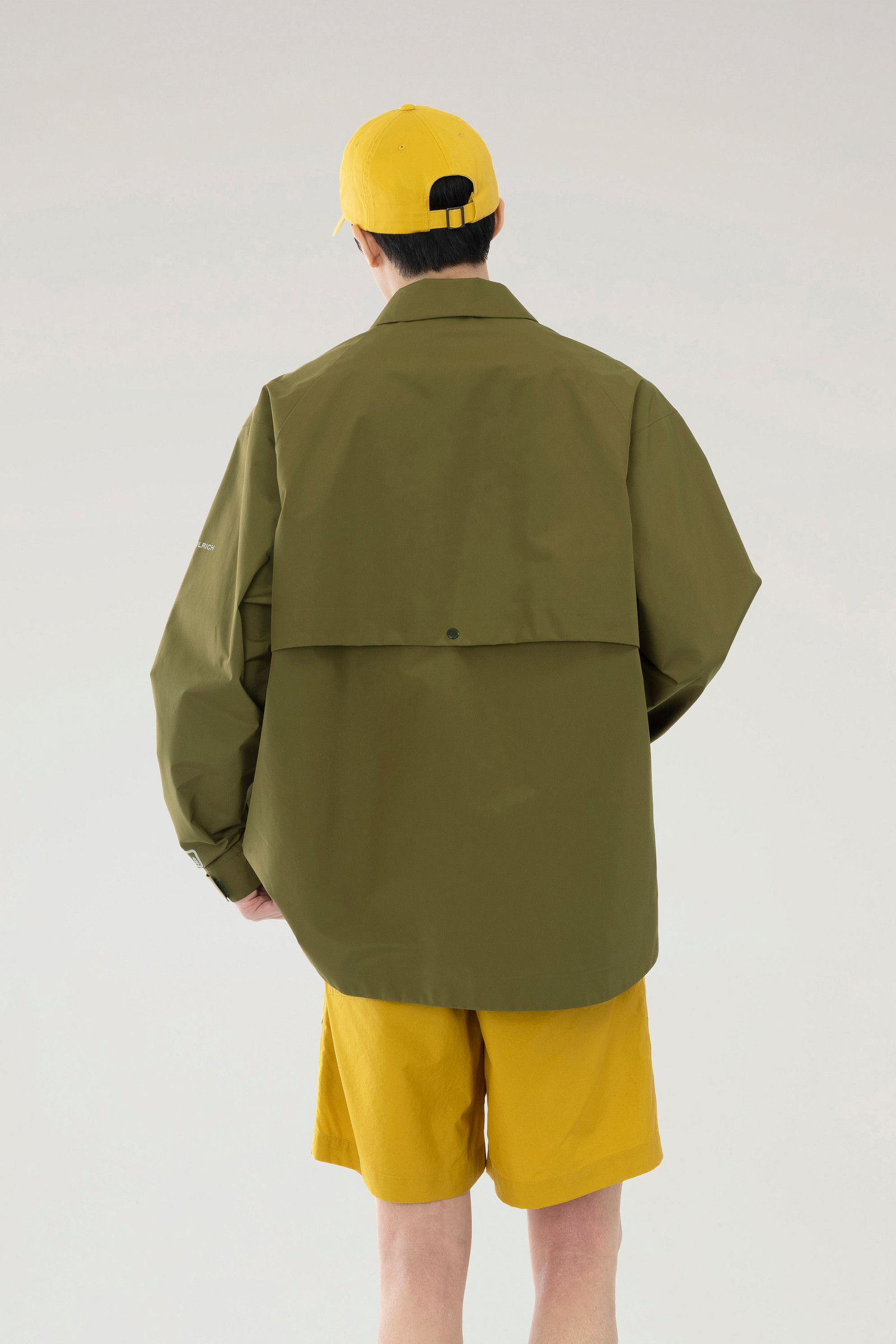 Overshirt in GORE-TEX INFINIUM Green photo 4 | Woolrich