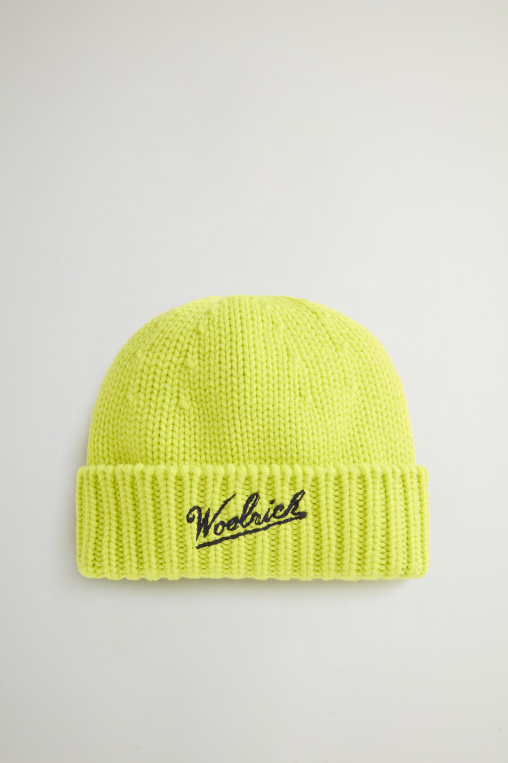 Beanie in Pure Merino Virgin Wool with Contrasting Logo Yellow photo 1 | Woolrich