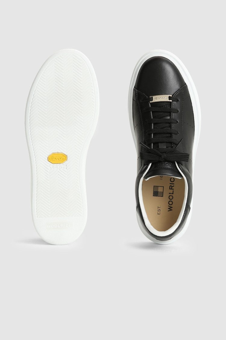 Sneaker Classic Court in pelle