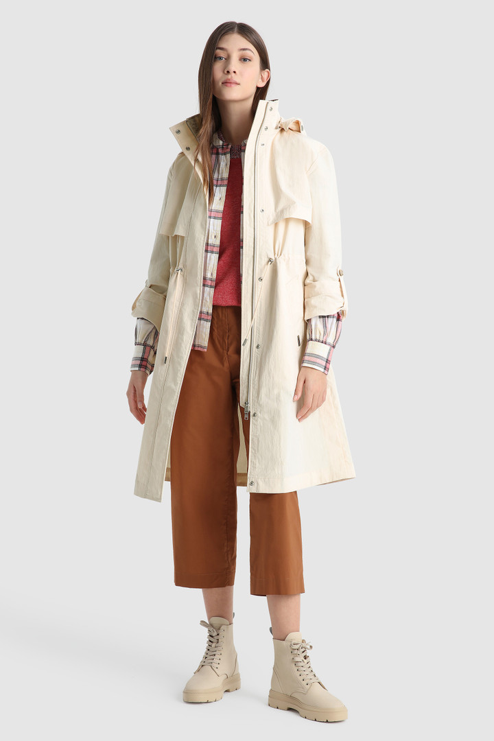Parka ligera Briar con capucha desmontable blanco photo 2 | Woolrich