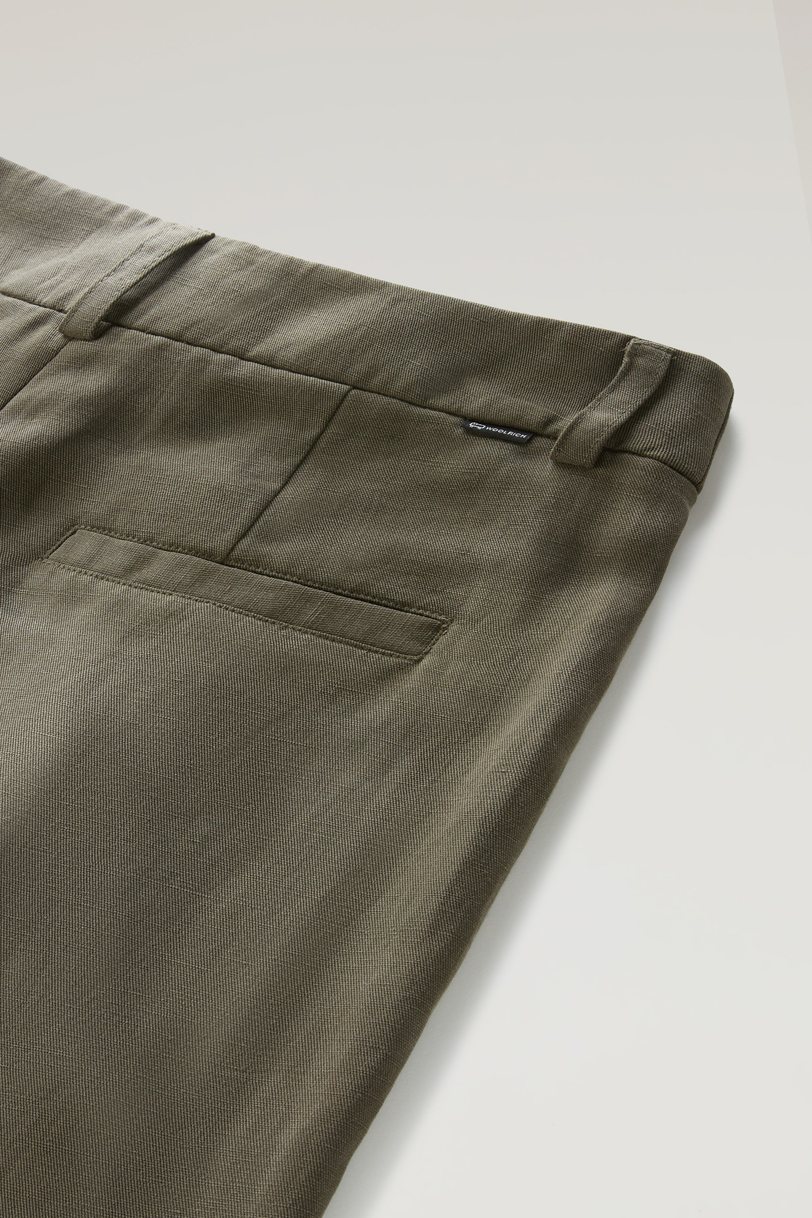Hose aus einer Leinen-Mischung mit Gürtel grün photo 7 | Woolrich