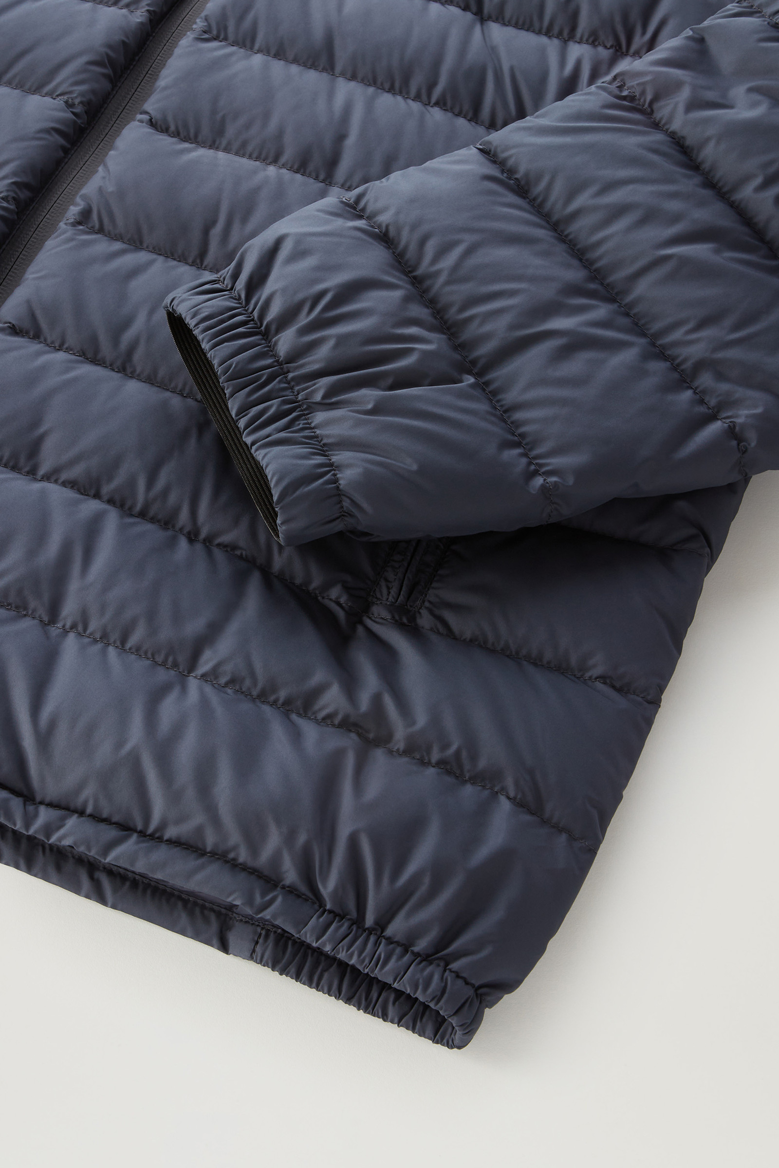 Veste en duvet légère Bering Tech en microfibre bleu photo 9 | Woolrich
