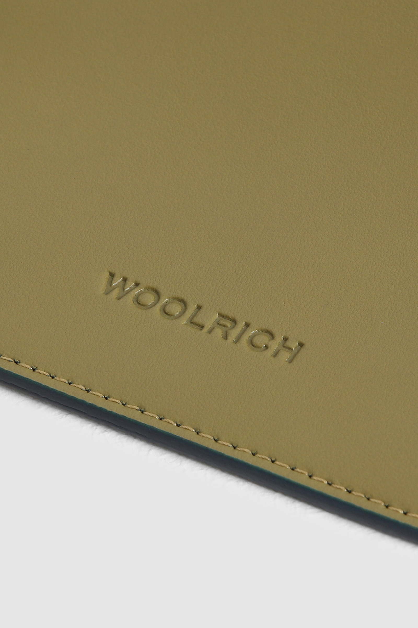 Cartera de cuero con cremallera verde photo 4 | Woolrich