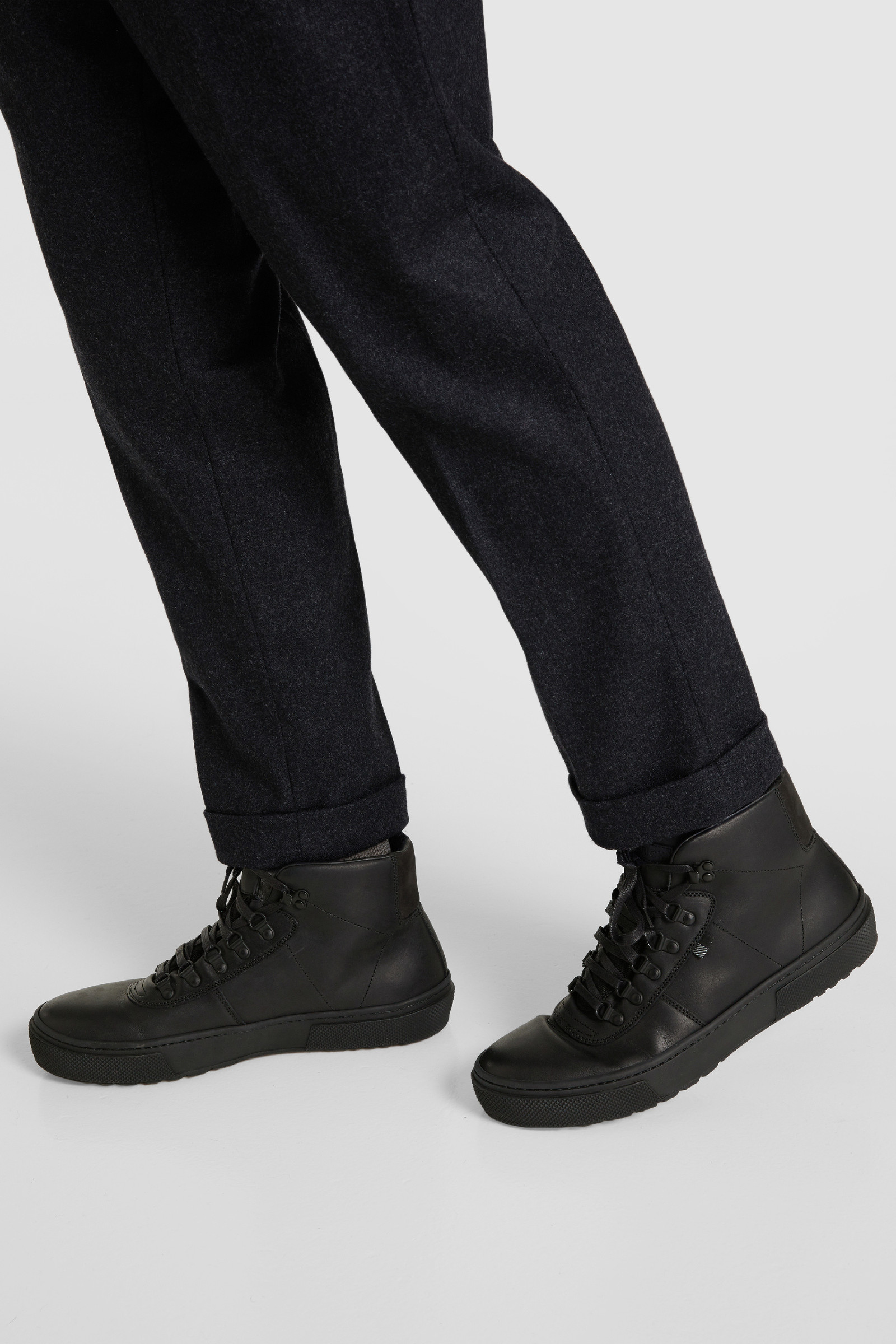 Sneaker Hiker All Around Mid