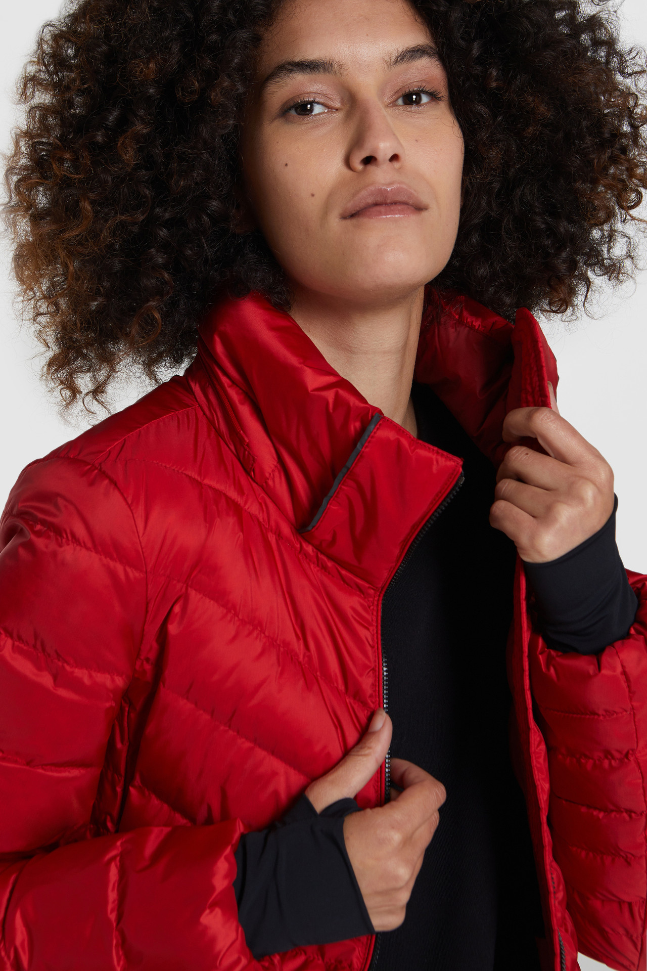 Chaqueta técnica con capucha