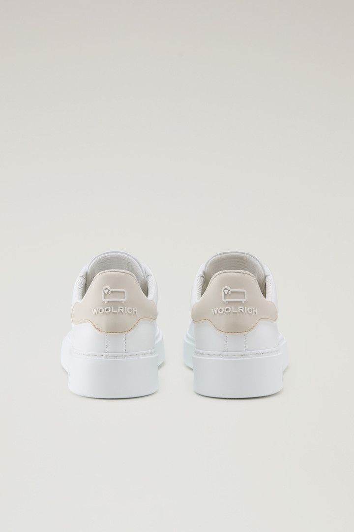 Sneakers Classic Court en cuir avec écusson contrastant Blanc photo 3 | Woolrich