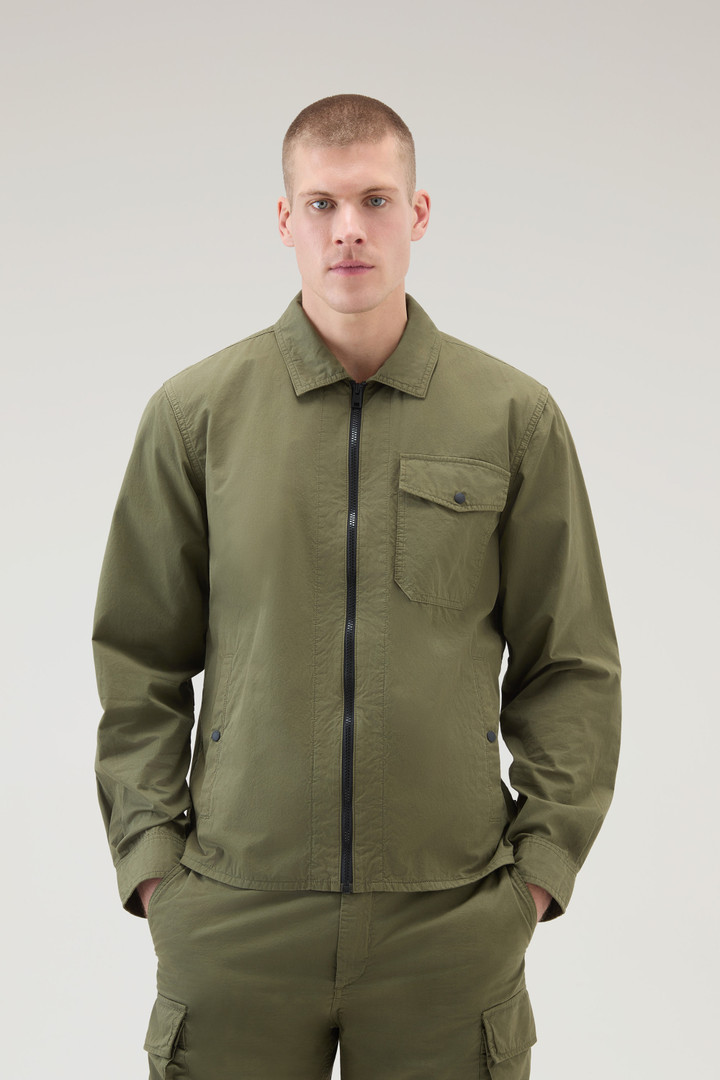 Garment-Dyed Overshirt in Pure Cotton Green photo 1 | Woolrich