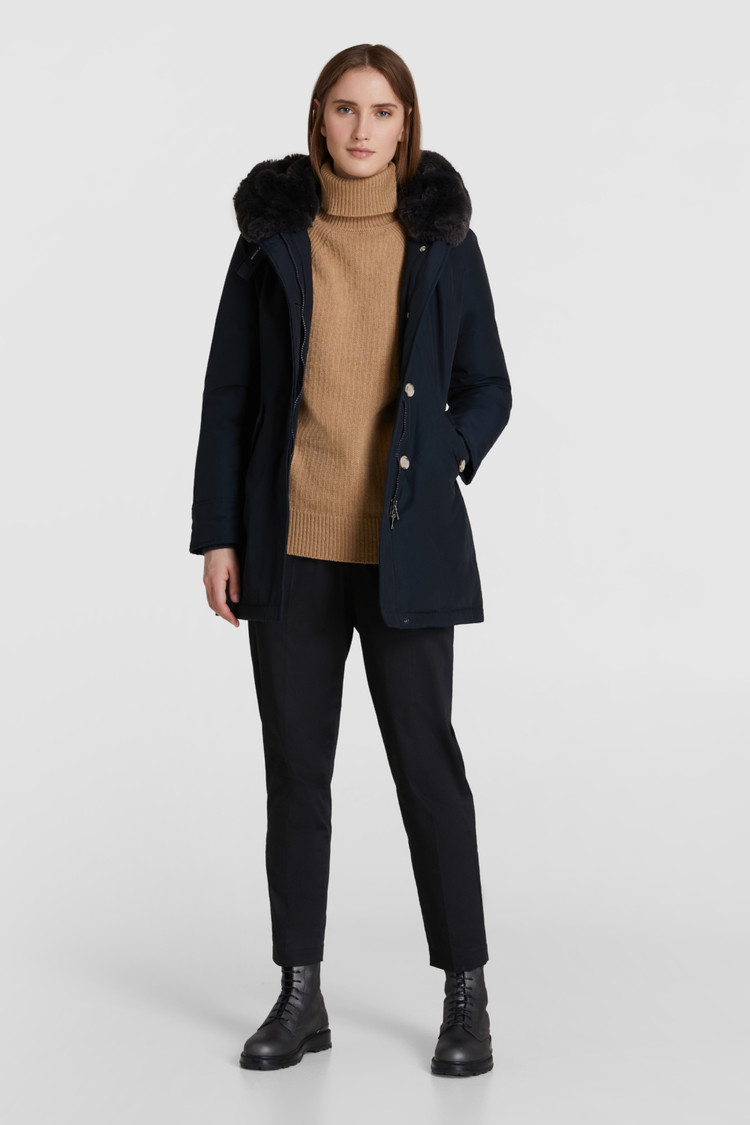 Beaker Parka with faux fur