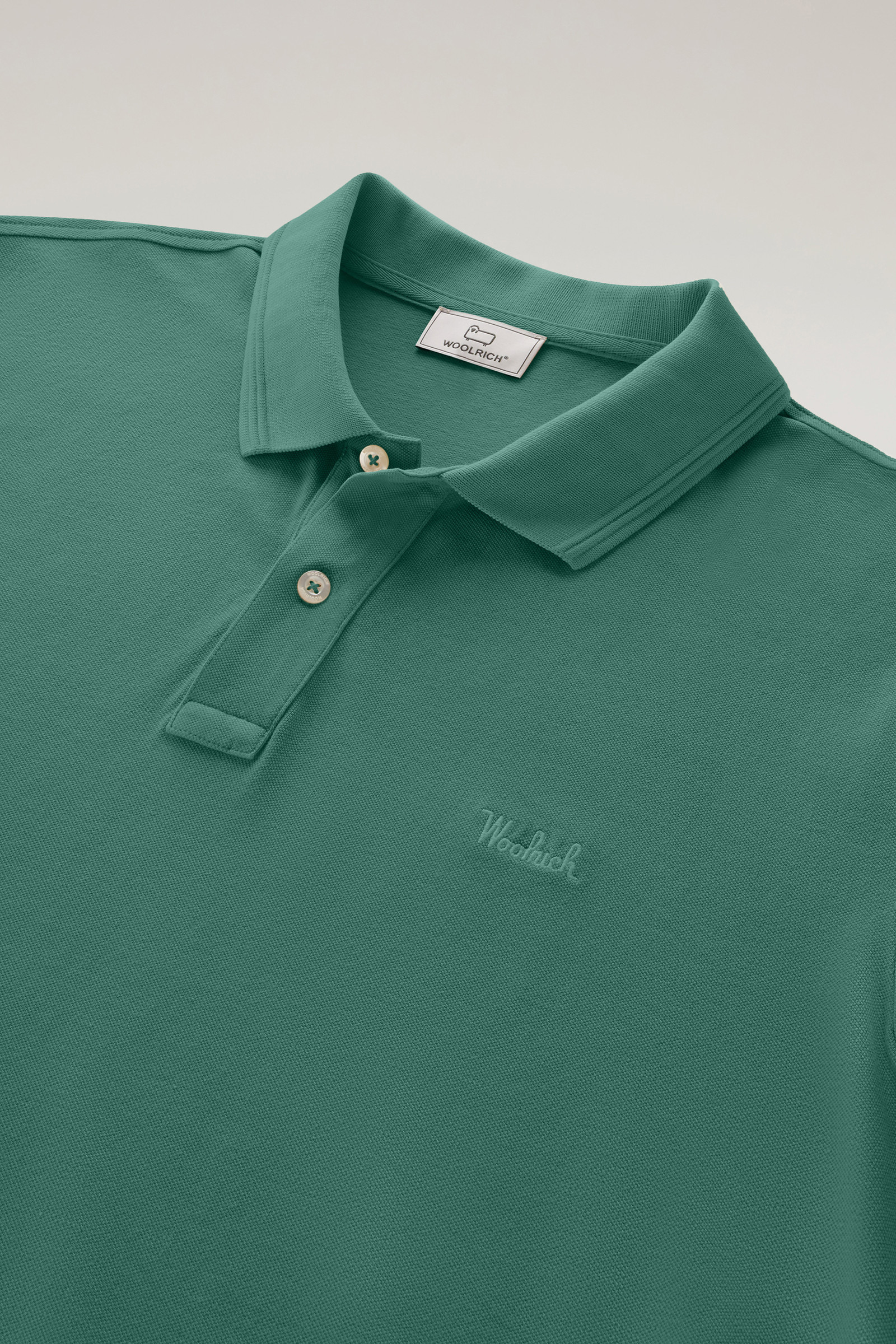 Mackinack-poloshirt van achteraf geverfd katoenpiqué met stretch groen photo 6 | Woolrich