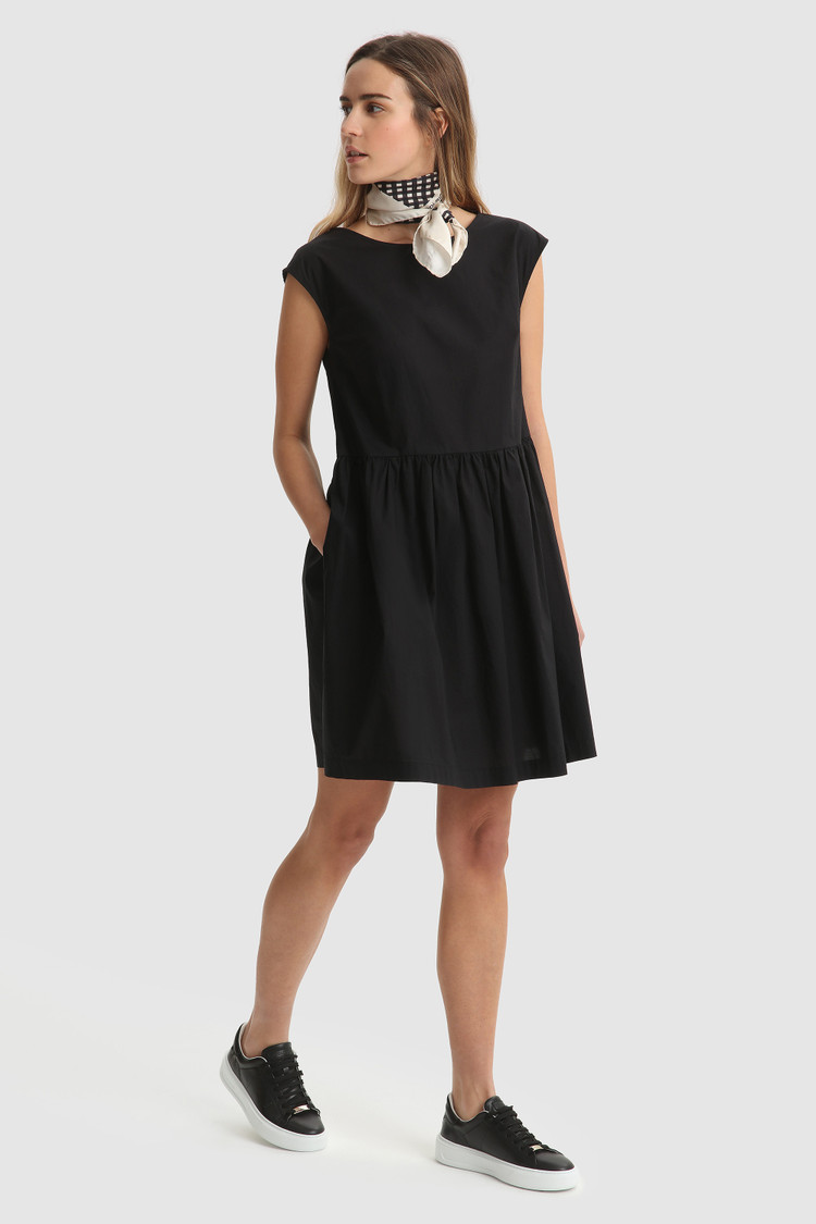 Vestido de popelina con manga larga