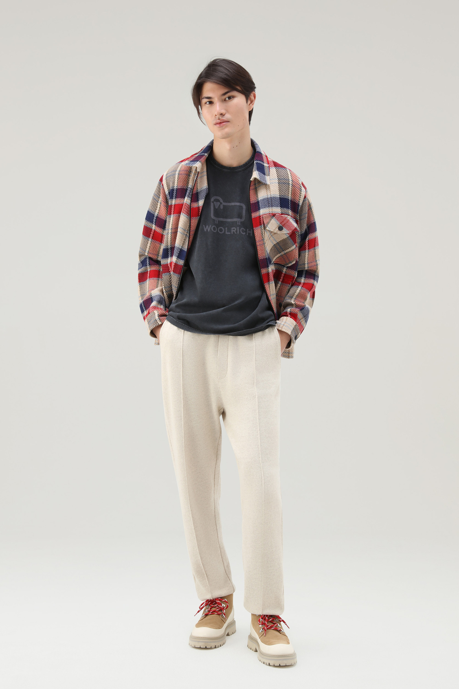 T-shirt en pur coton teint en pièce avec logo Sheep noir photo 2 | Woolrich