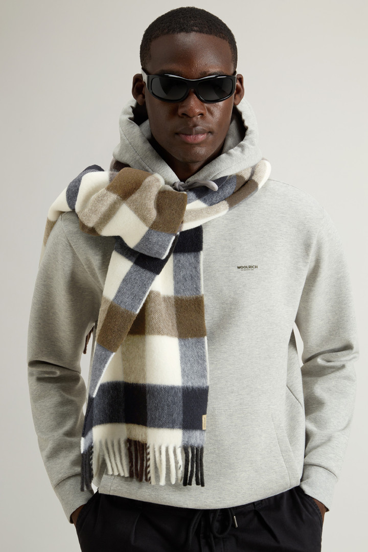 Scarf in Pure Wool with Checked Pattern White photo 4 | Woolrich