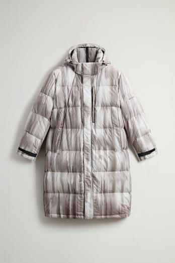 Parka en nylon Olmetex à motif tie-dye by Todd Snyder Gris photo 1 | Woolrich
