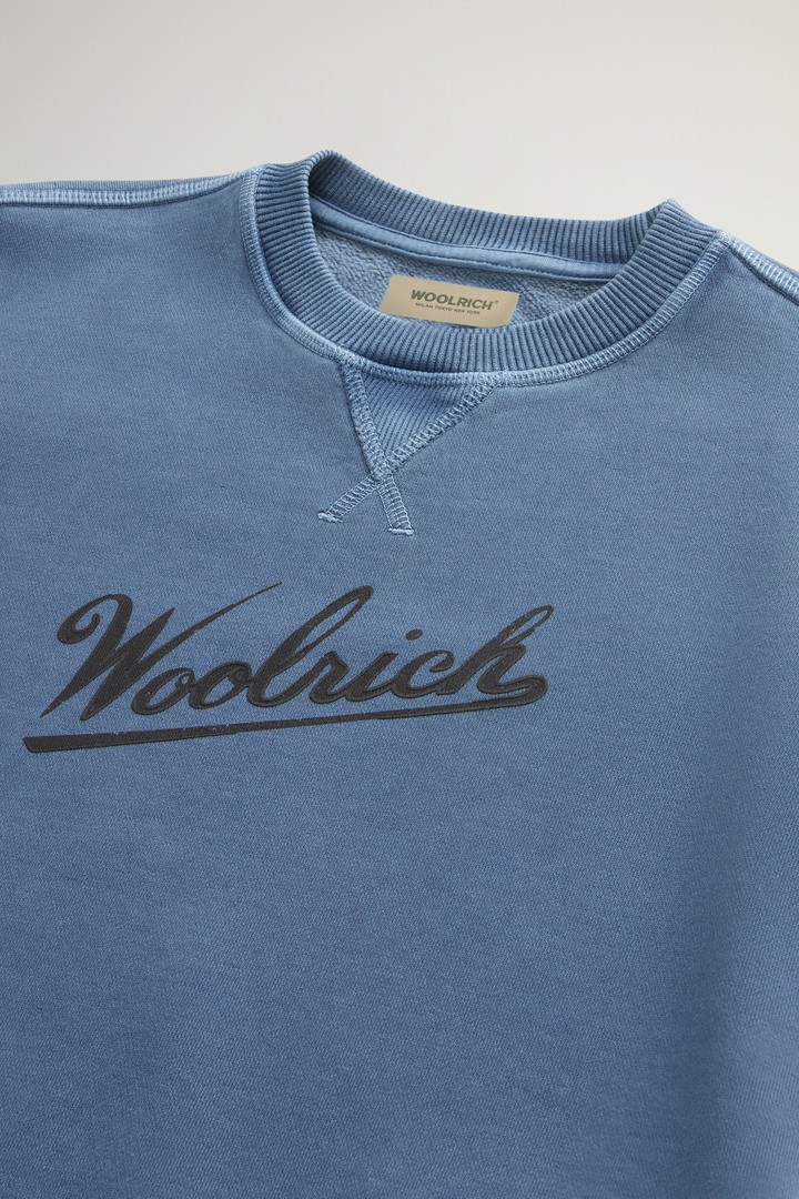 Garment-dyed Boys’ Crewneck Sweatshirt in Pure Cotton with Logo Blue photo 3 | Woolrich