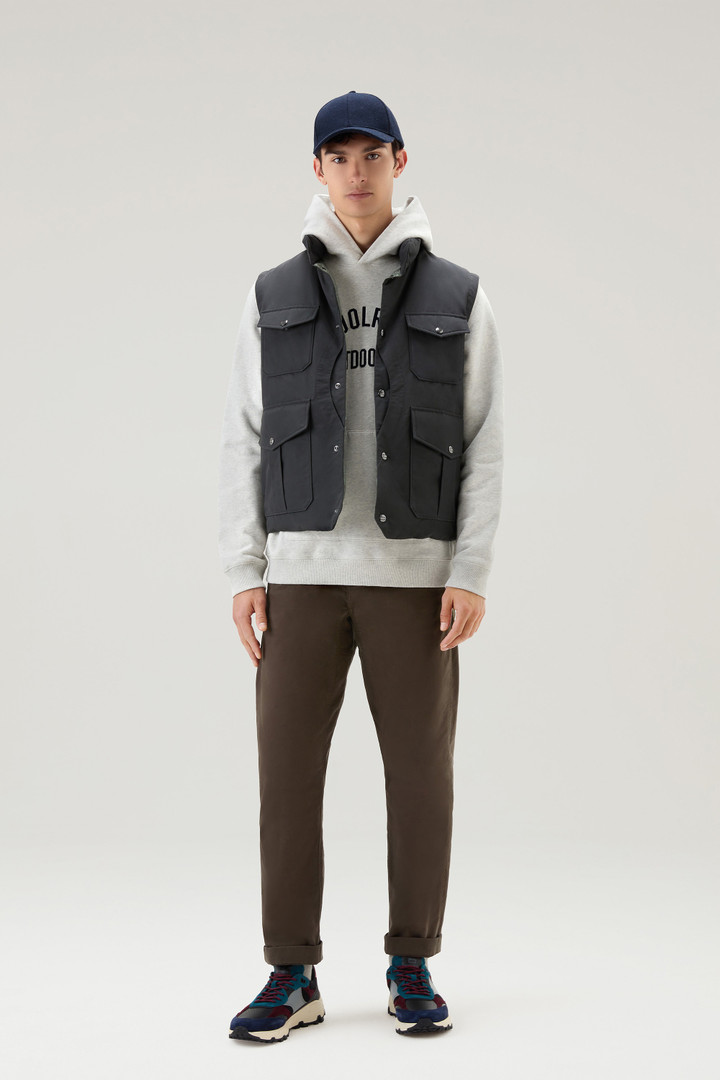 Half Moon Padded Vest in Ramar Cloth Black photo 2 | Woolrich