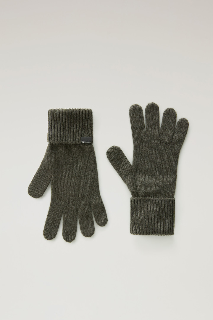 Gloves in Pure Cashmere Green photo 1 | Woolrich