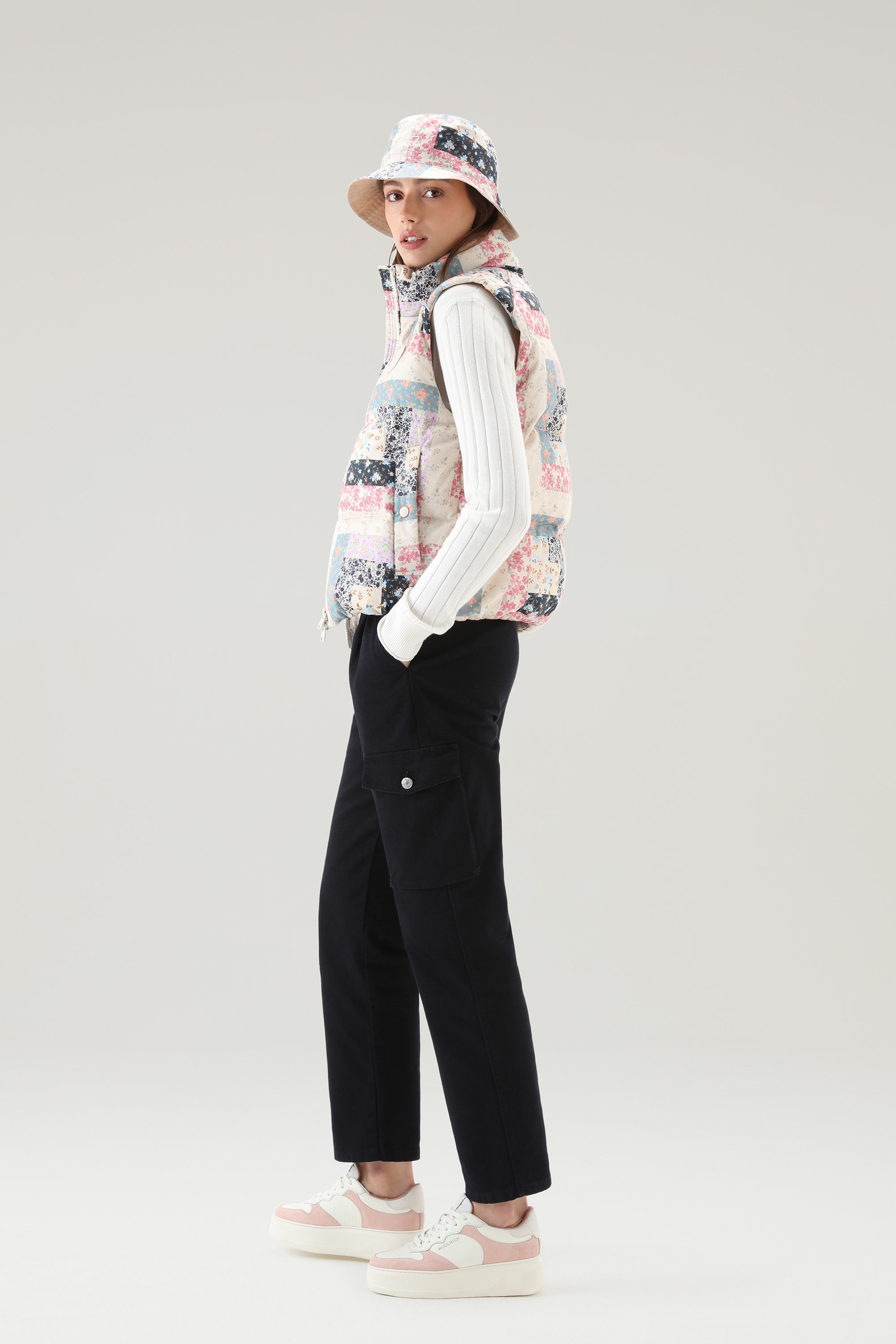 Pantalon cargo teint en pièce en sergé de pur coton bleu photo 2 | Woolrich