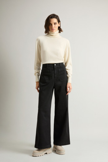 Women's Garment-Dyed Corduroy Pants beige | Woolrich US Women's Garment-Dyed Corduroy Pants beige | Woolrich US