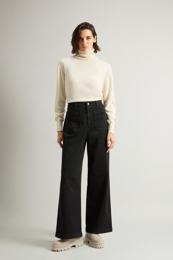 Garment-Dyed Wide-Leg Pants in Stretch Cotton Twill Black photo 1 | Woolrich