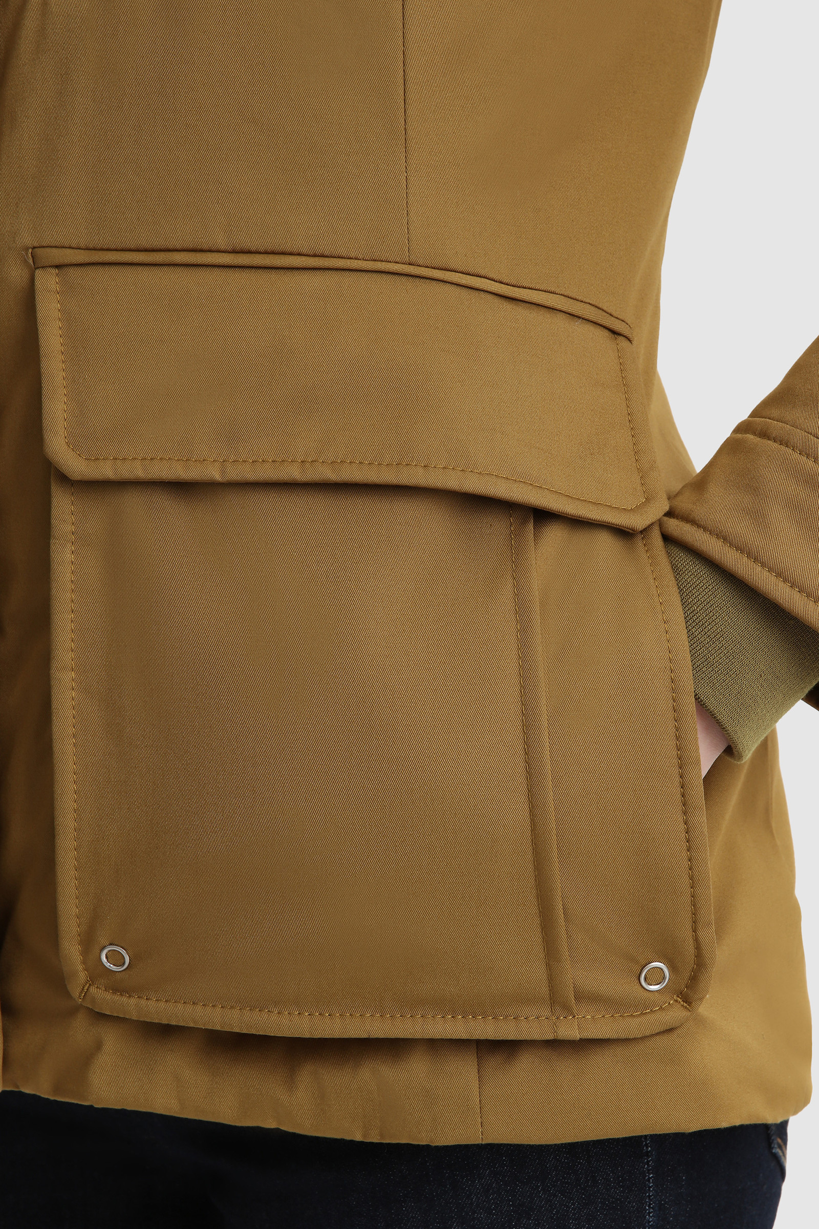 Yetna Parka con cordón ajustable