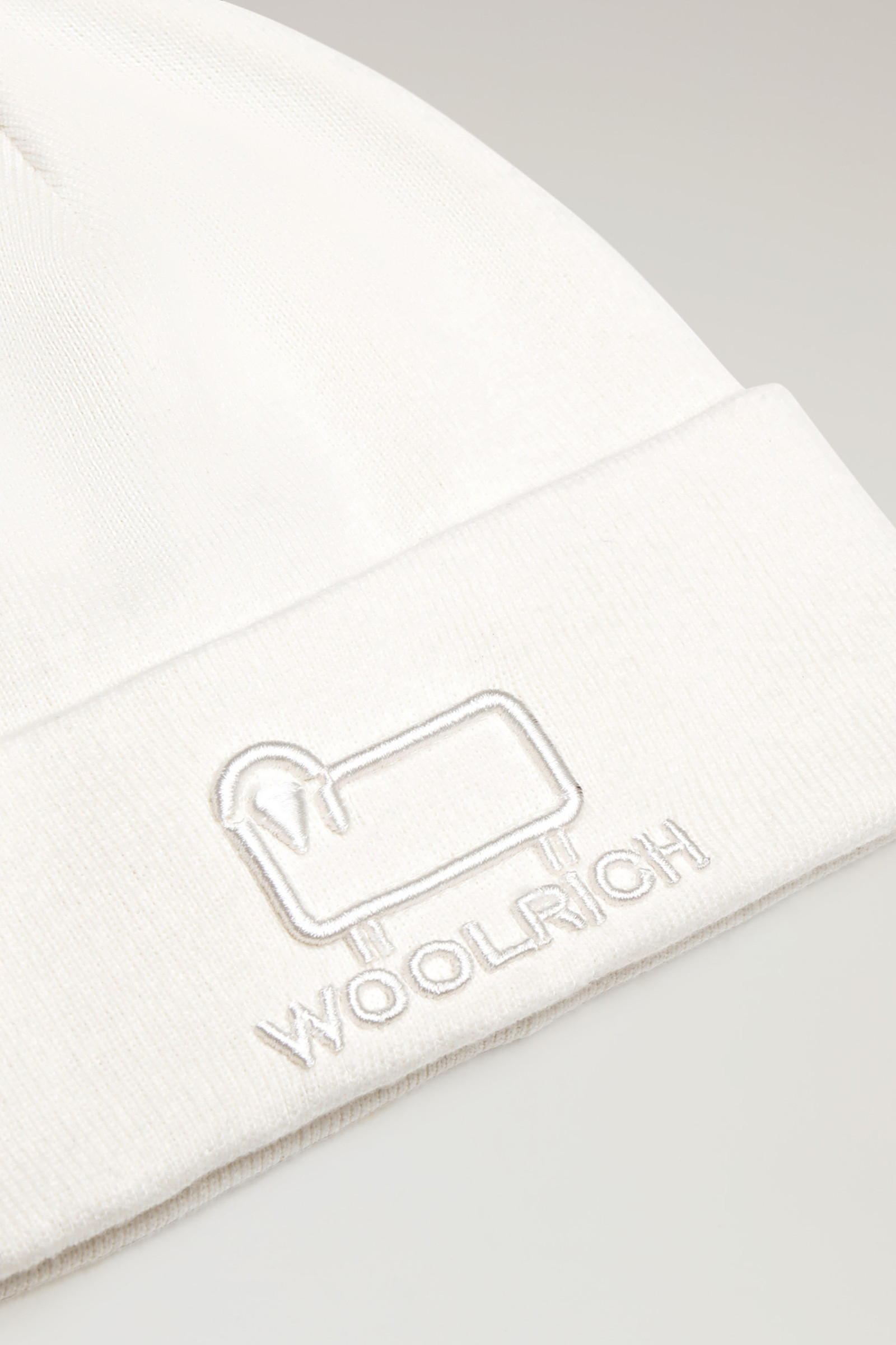 Unisex Beanie aus einer Baumwoll-Wollmischung weiß photo 3 | Woolrich