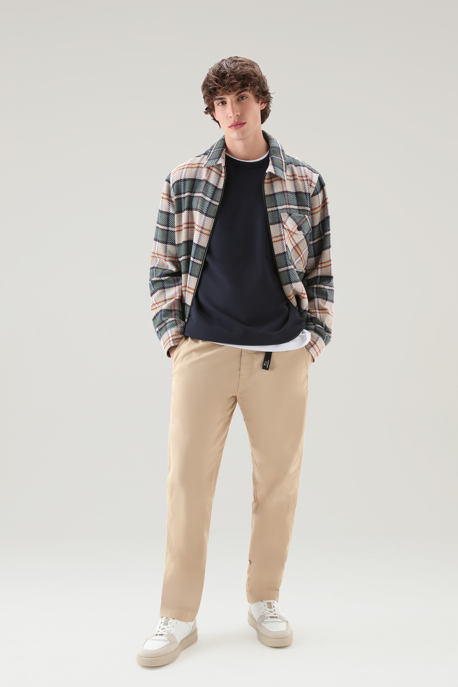 Crewneck in Pure Cotton Fleece with Zip Pocket Blue photo 2 | Woolrich