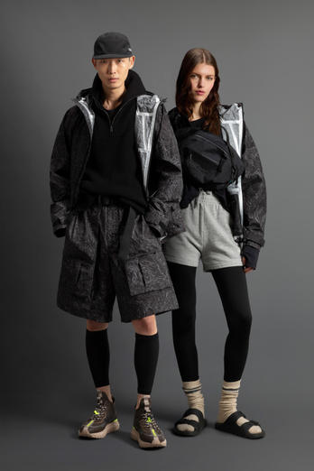 Jacket in Recycled Three-Layered Fabric with Raised-Relief Motif by Todd Snyder Black | Woolrich
