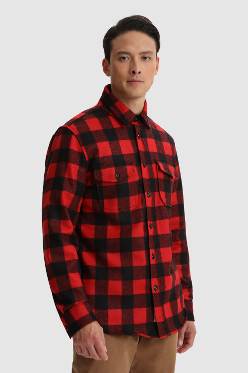 green shirt red flannel