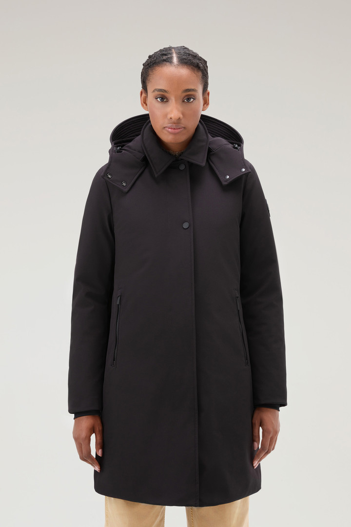 Woolrich Women Firth Trench in Tech Softshell Black Size L