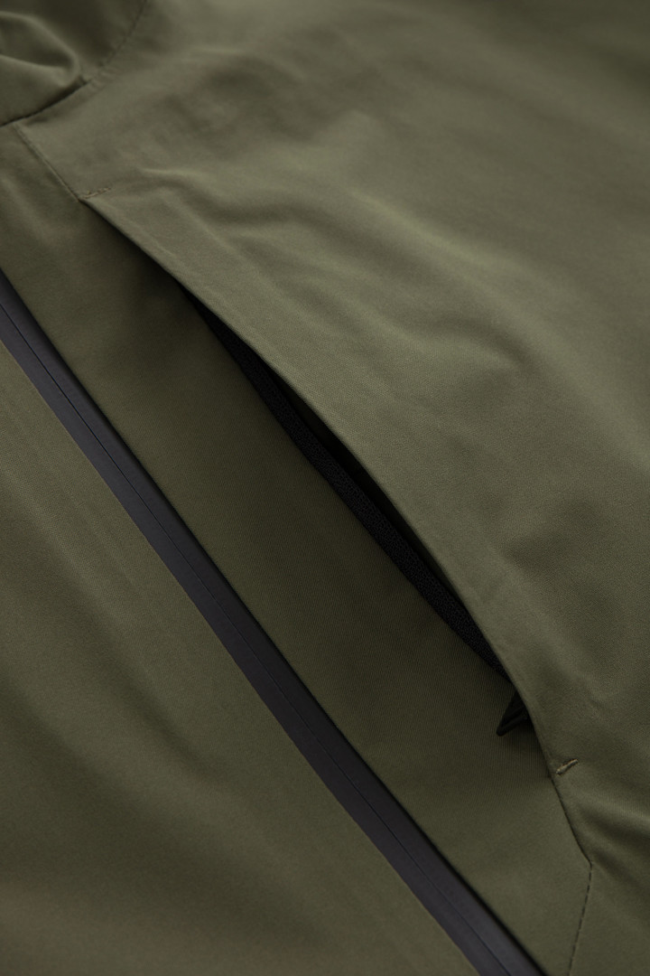 Pacific two-layer waterproof ultralight jacket Green photo 6 | Woolrich
