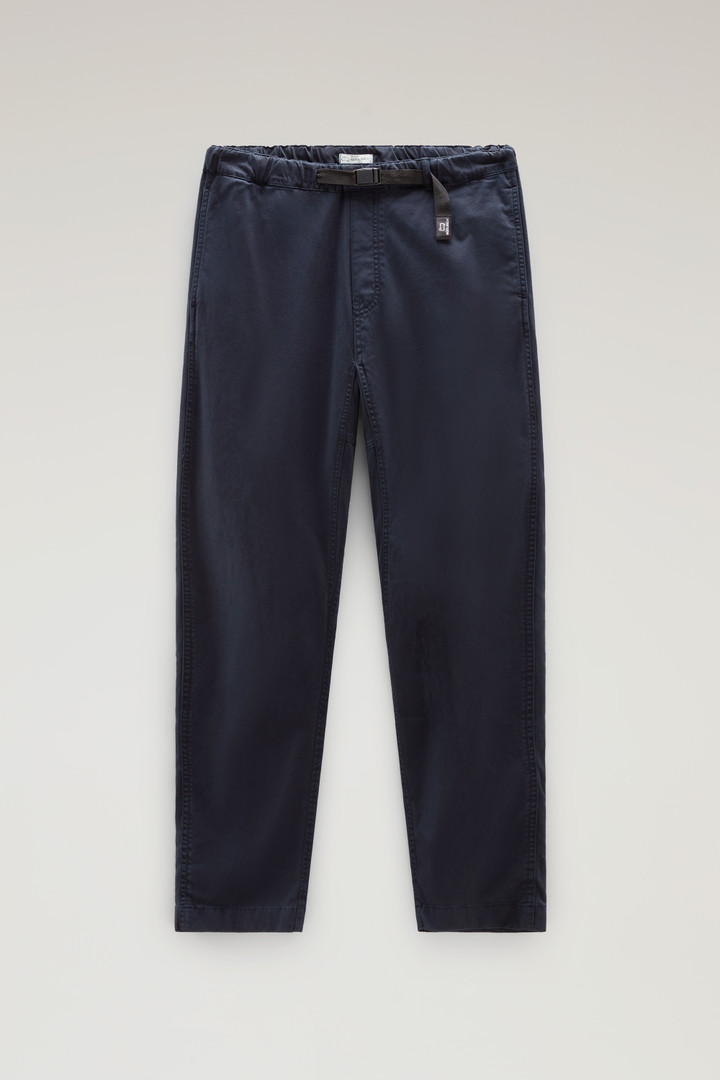 Garment-Dyed Chino Pants in Stretch Cotton Blue photo 2 | Woolrich