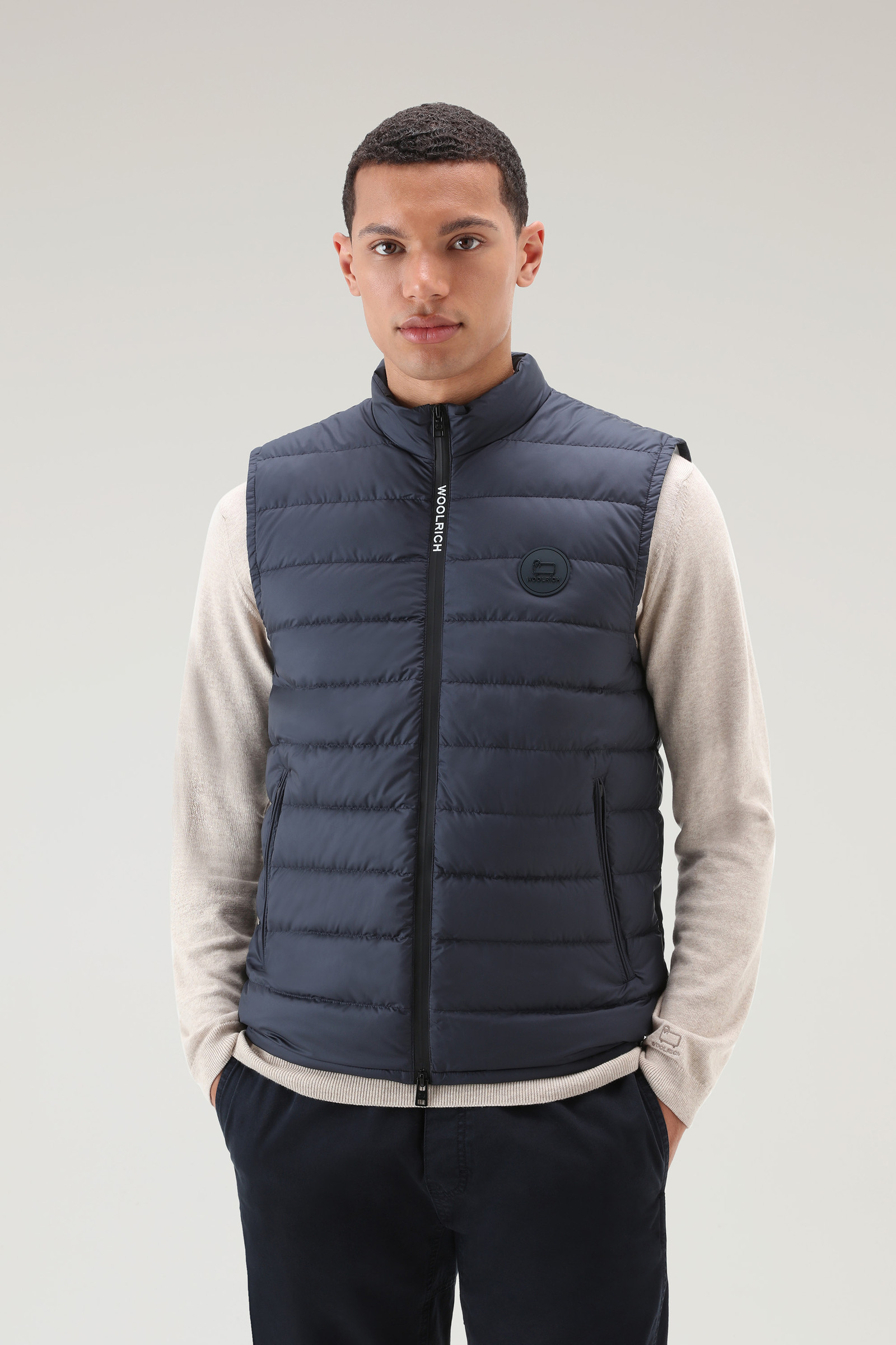 Meter Wild Savant Men's Padded and Quilted Sundance Vest Blue | Woolrich USA