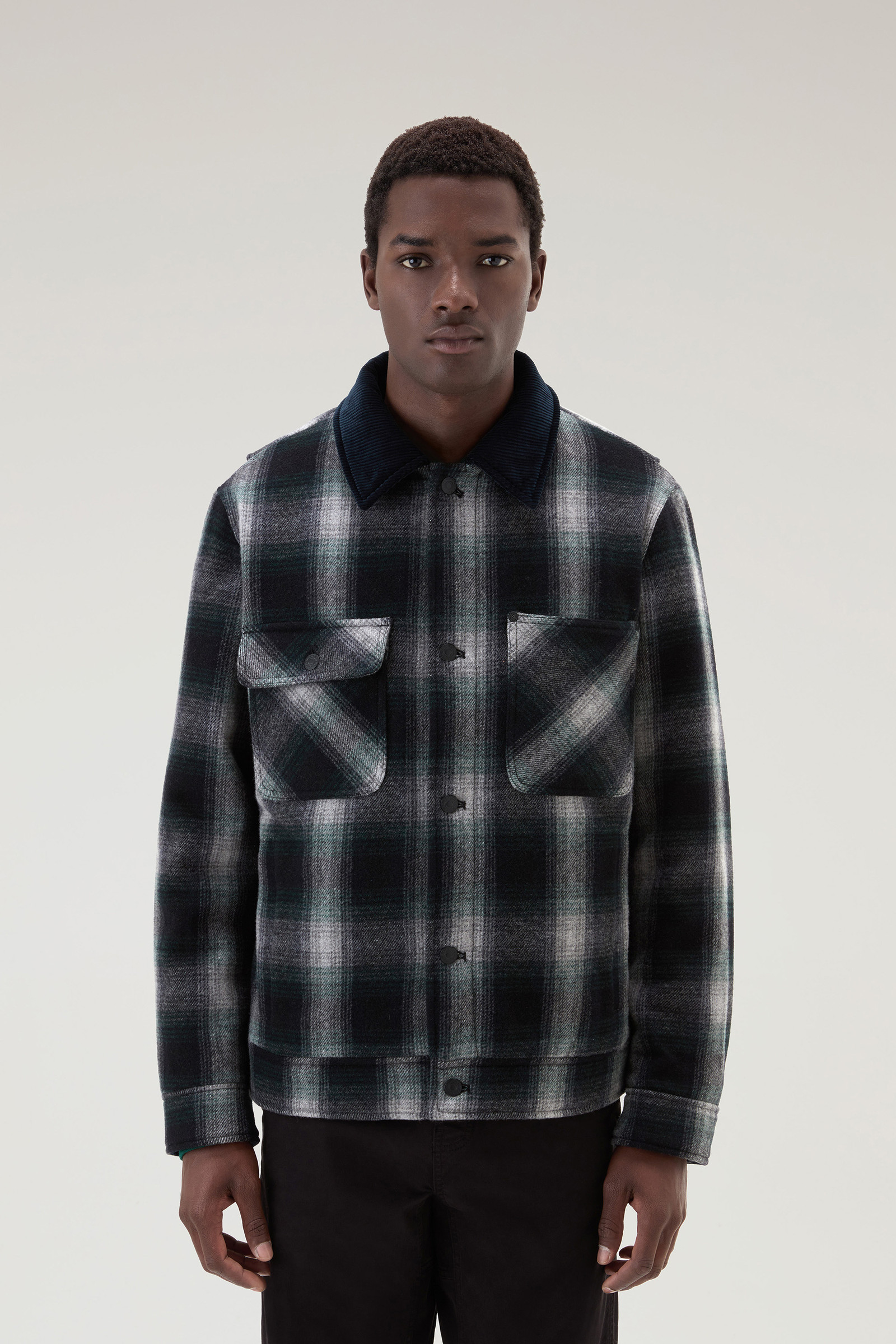 Wattierte Trucker-Jacke aus recycelter Wollmischung grey | Woolrich