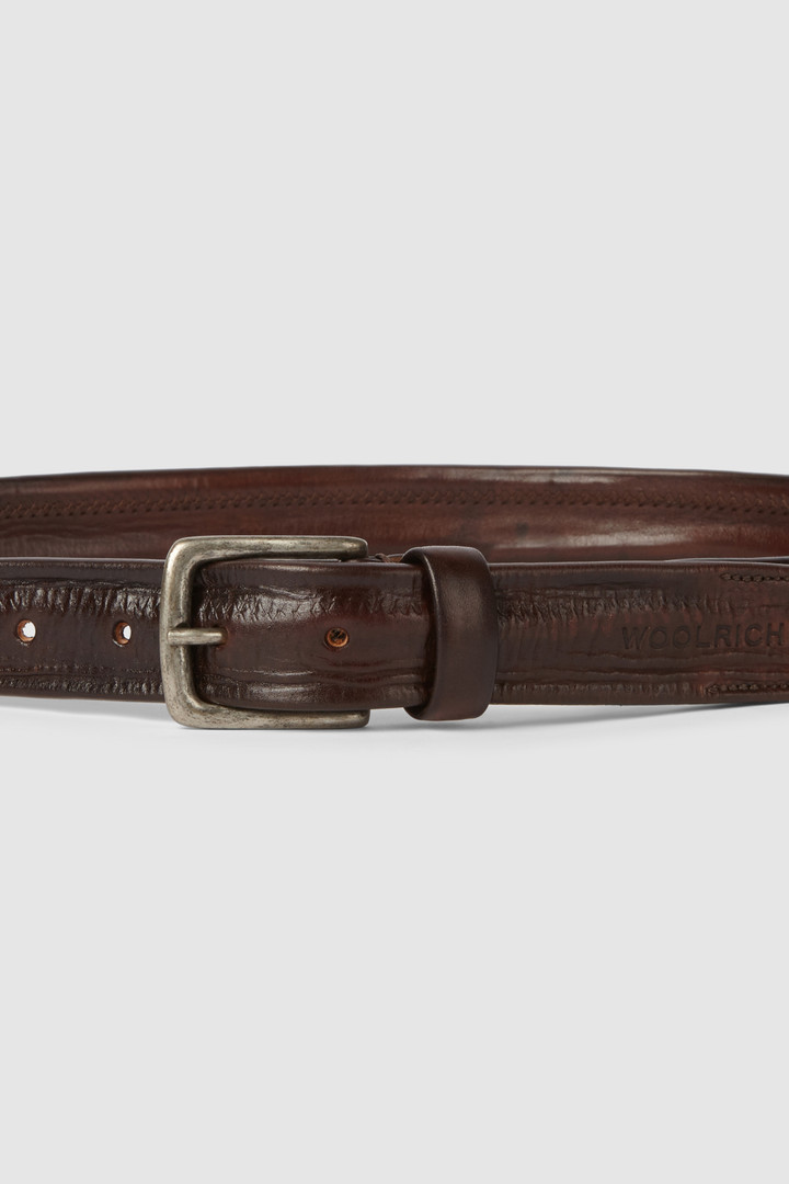 Ceinture en cuir teint à la main