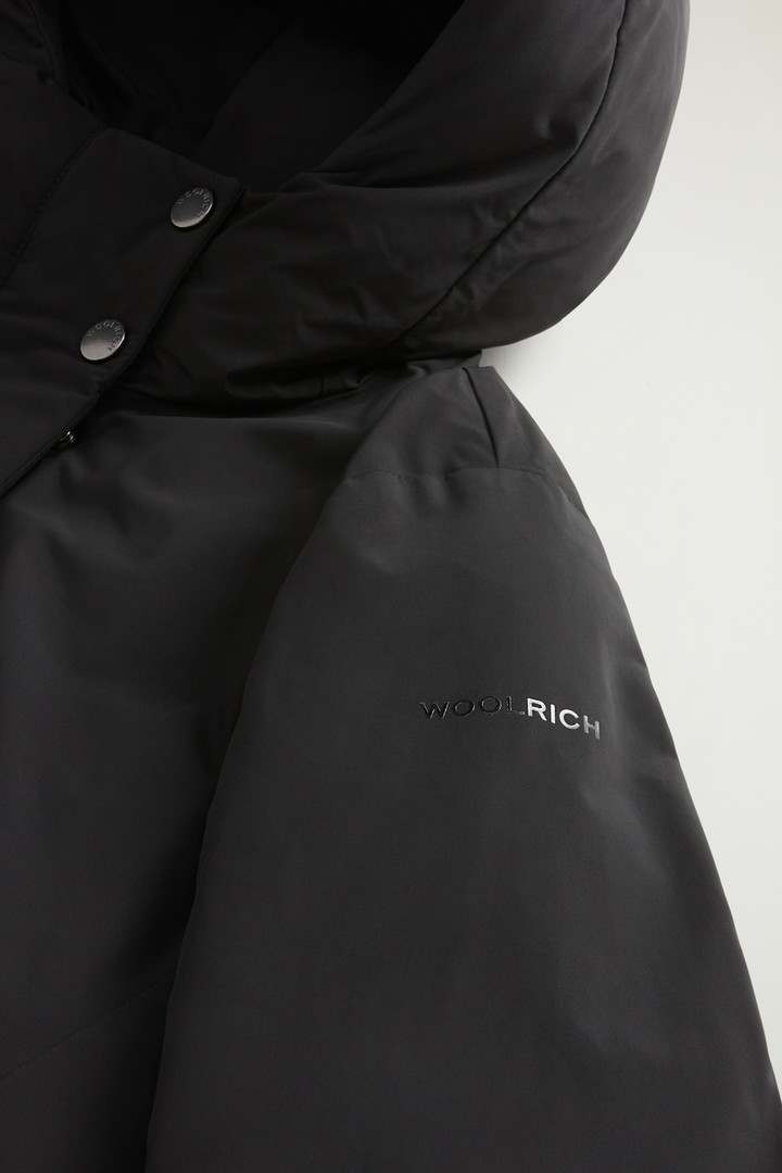 SHORT PUFFER JACKET Negro photo 4 | Woolrich