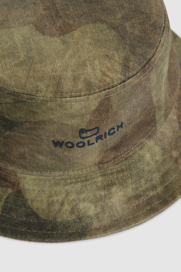Cappello da pescatore con stampa camouflage verde photo 2 | Woolrich