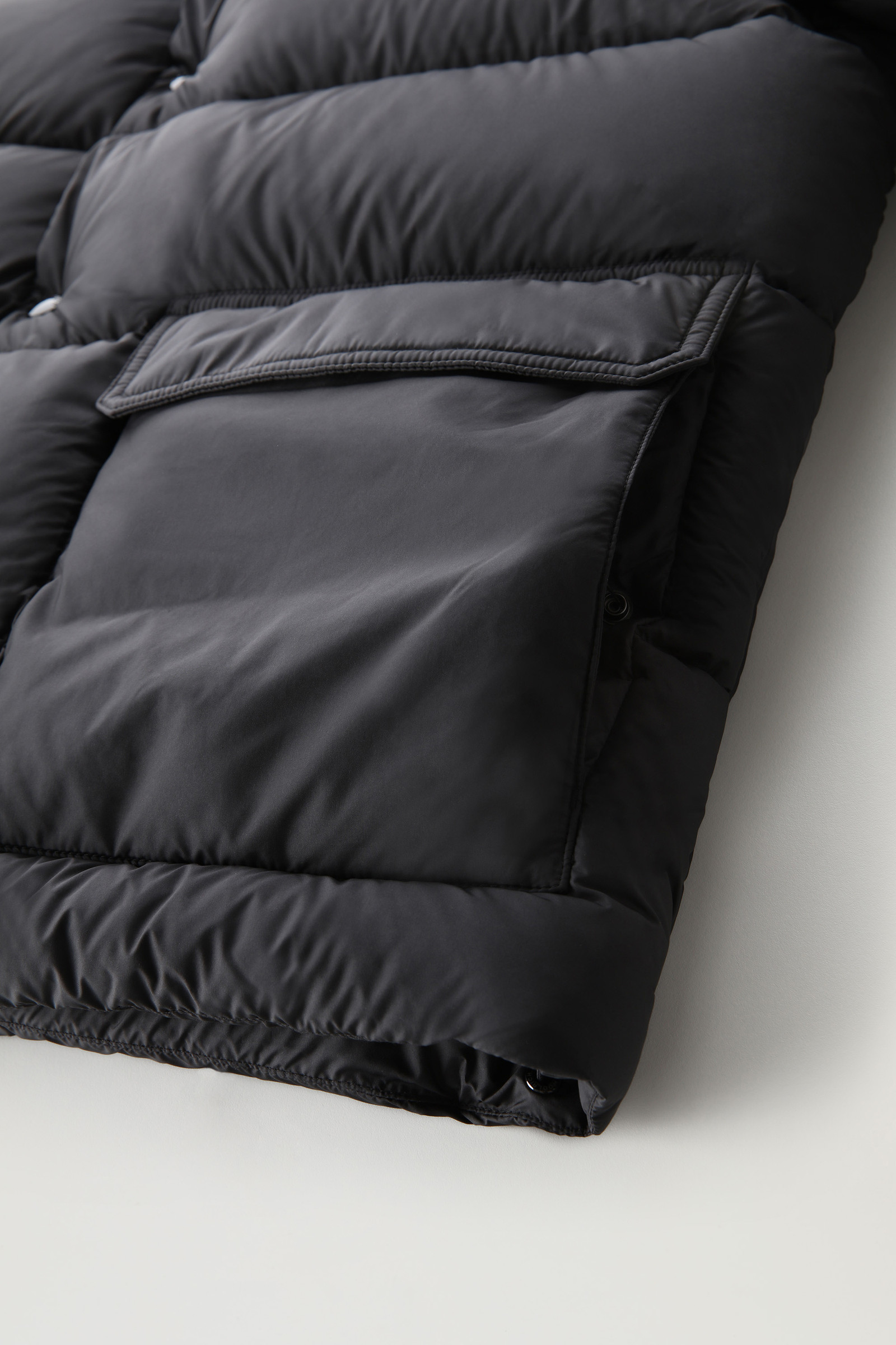 Sierra-microvezeljack Zwart photo 8 | Woolrich