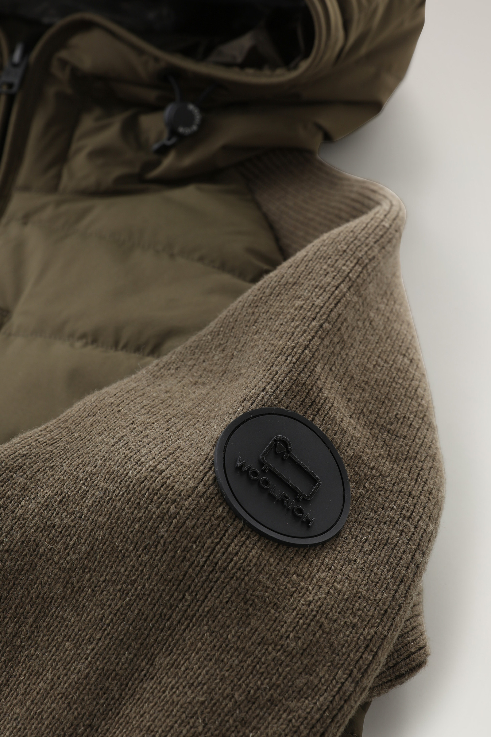 Men's Stretch Nylon Sundance Hooded Hybrid Jacket Green | Woolrich USA