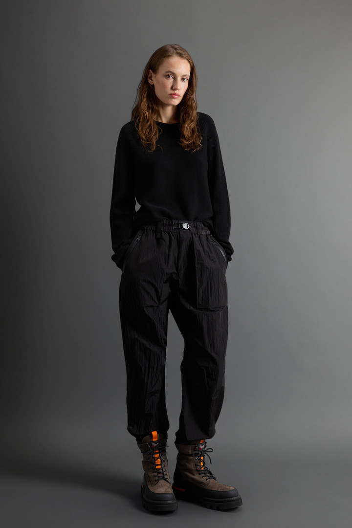 Pants in Ripstop nylon by Todd Snyder Black photo 4 | Woolrich