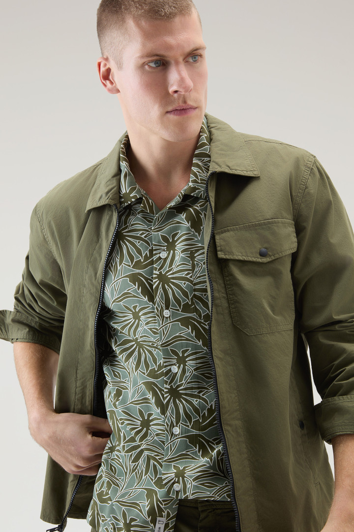 Garment-Dyed Overshirt in Pure Cotton Green photo 4 | Woolrich
