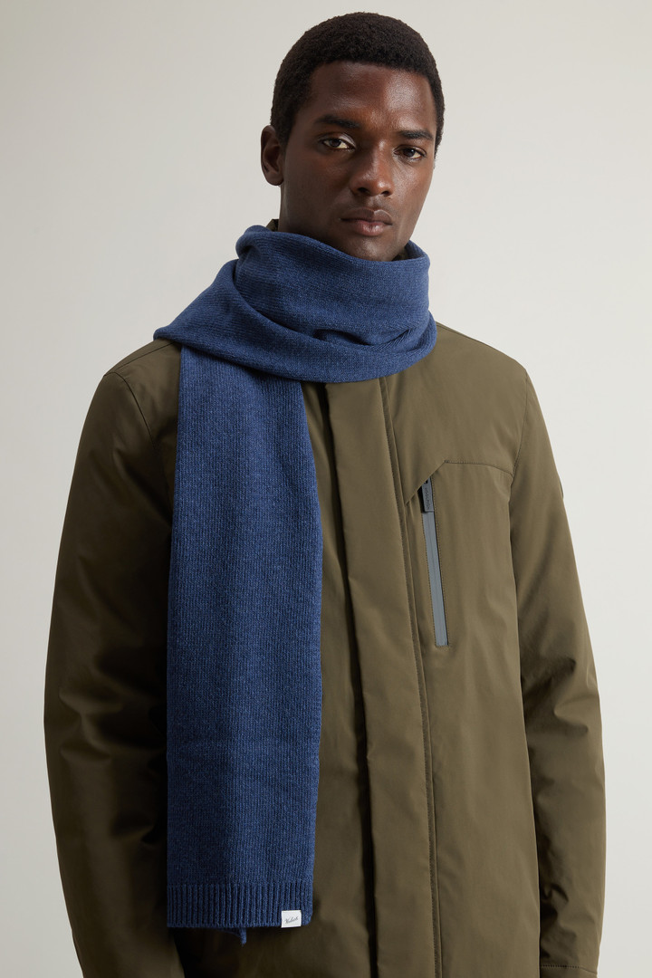 Merino Virgin Wool-Blend Scarf Blue photo 4 | Woolrich