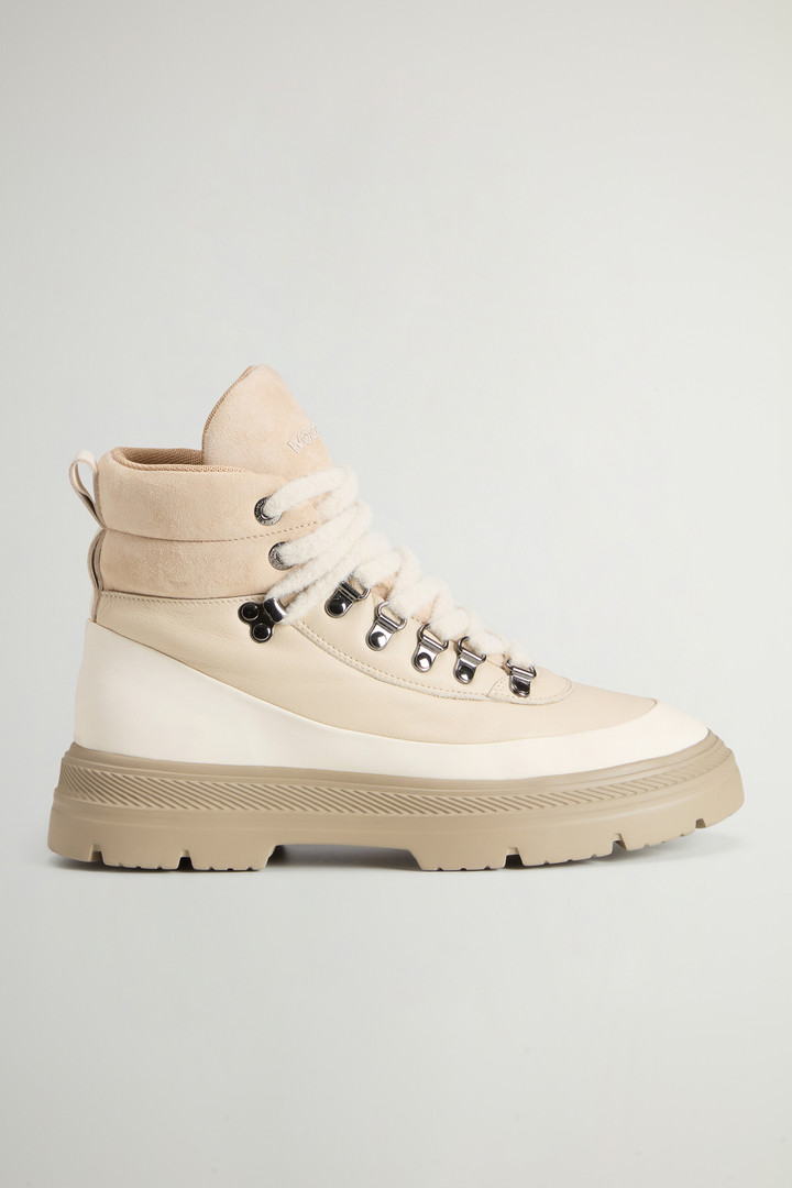 Doughy Military Boots Beige photo 1 | Woolrich