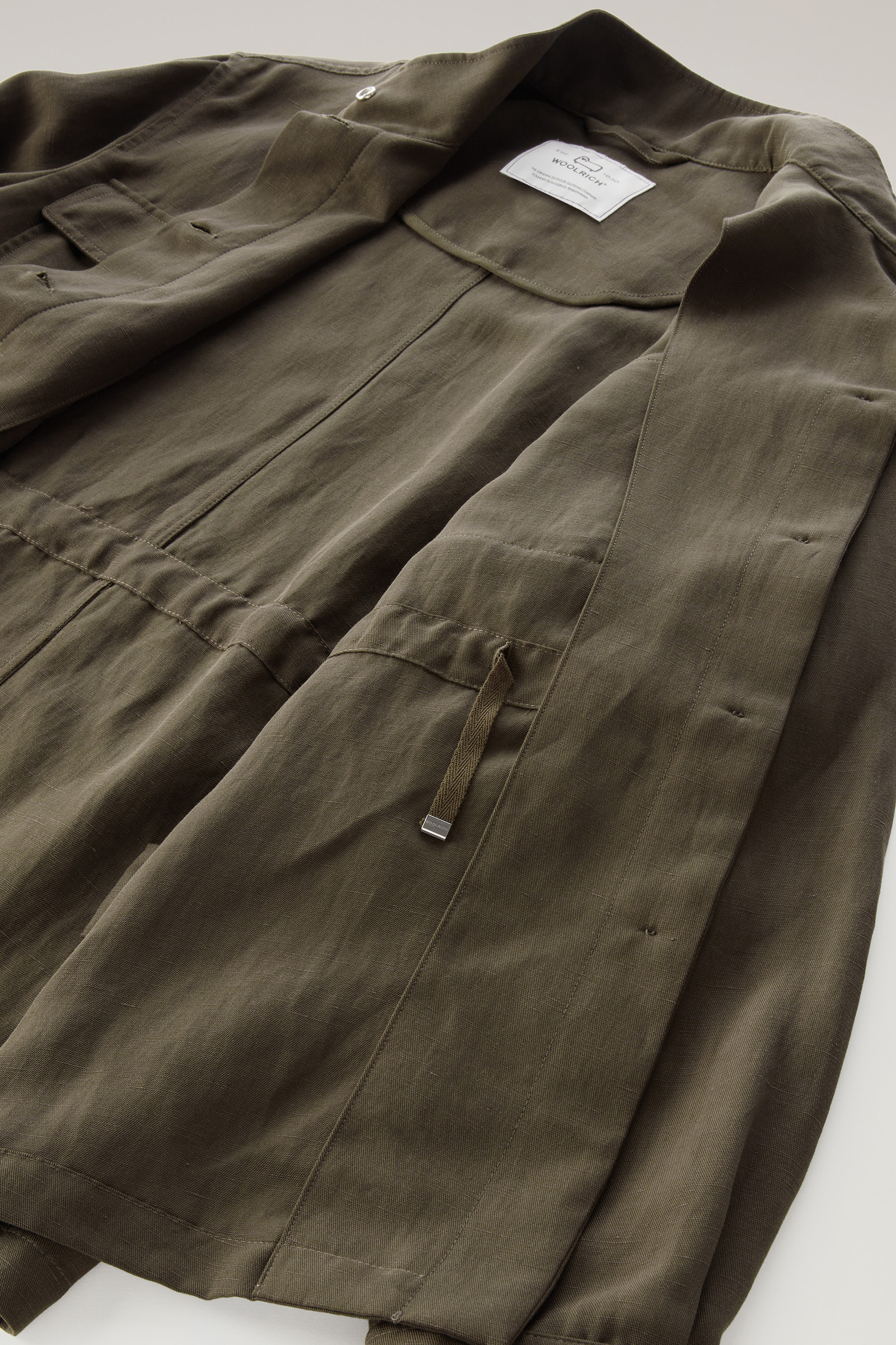 Utility Overshirt in Linen Blend Green photo 8 | Woolrich