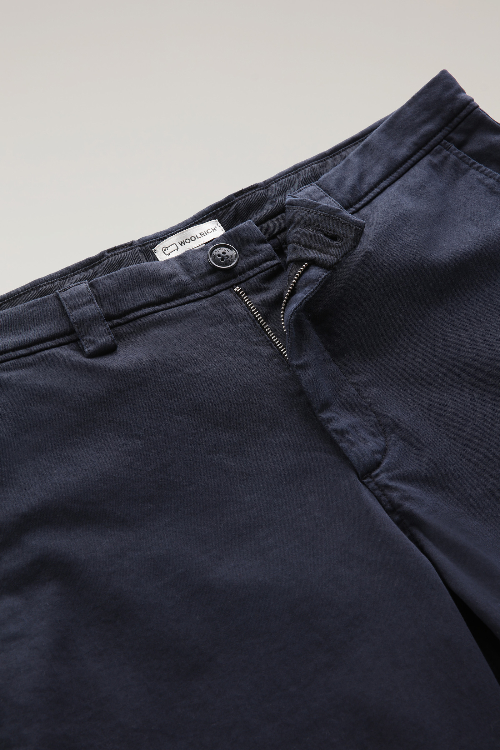 Chinobroek van stretchkatoen blauw photo 5 | Woolrich