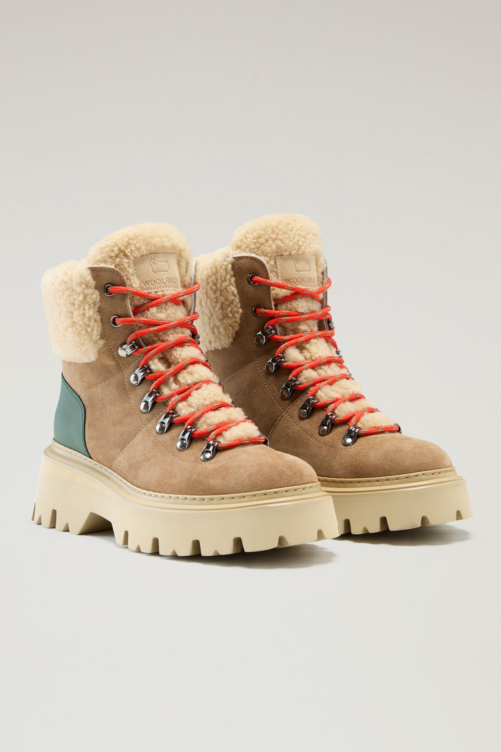 Hiking Boots in Suede and Sheepskin Beige photo 2 | Woolrich