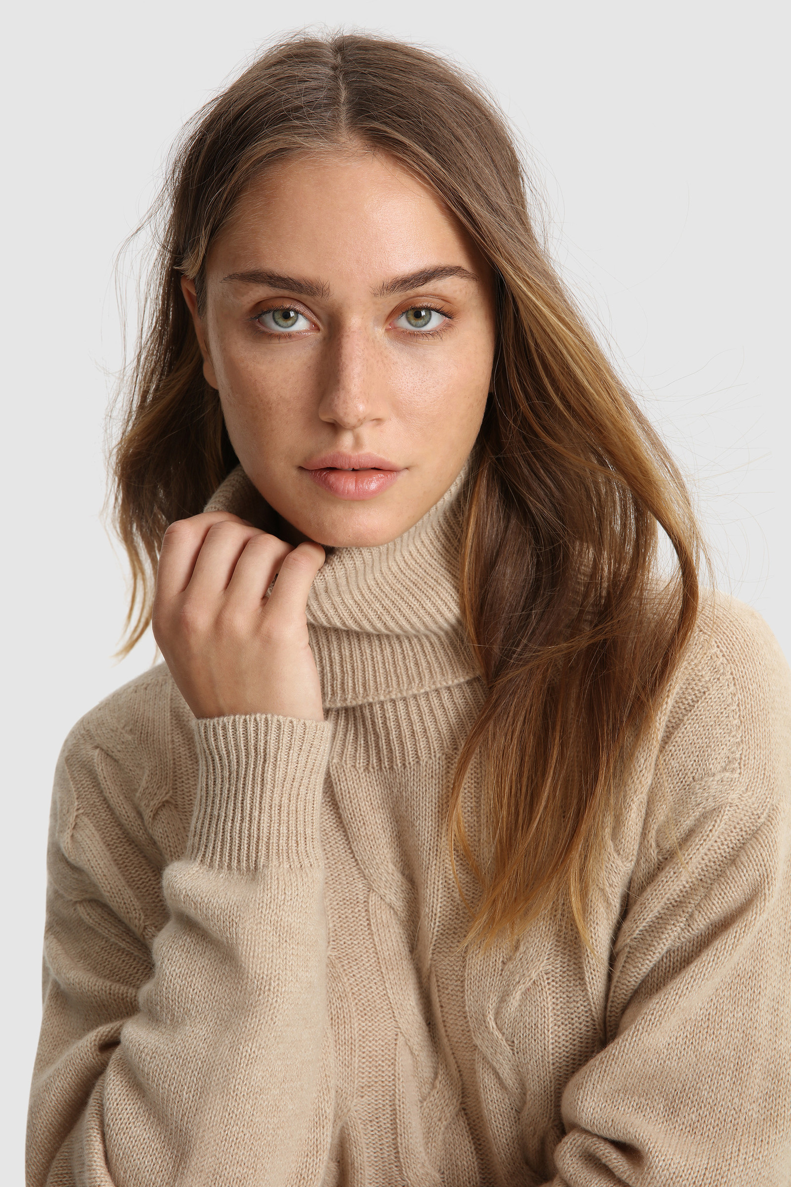 Cashmere Turtleneck Sweater Beige photo 5 | Woolrich